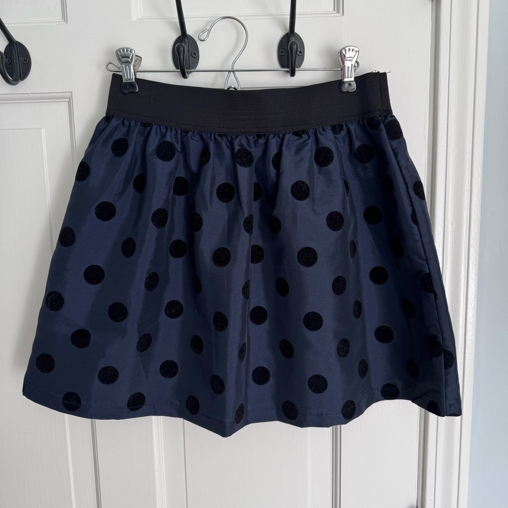 Forever 21 Mini Skirt in Dark Dlue w/ Black Polka Dots sz S